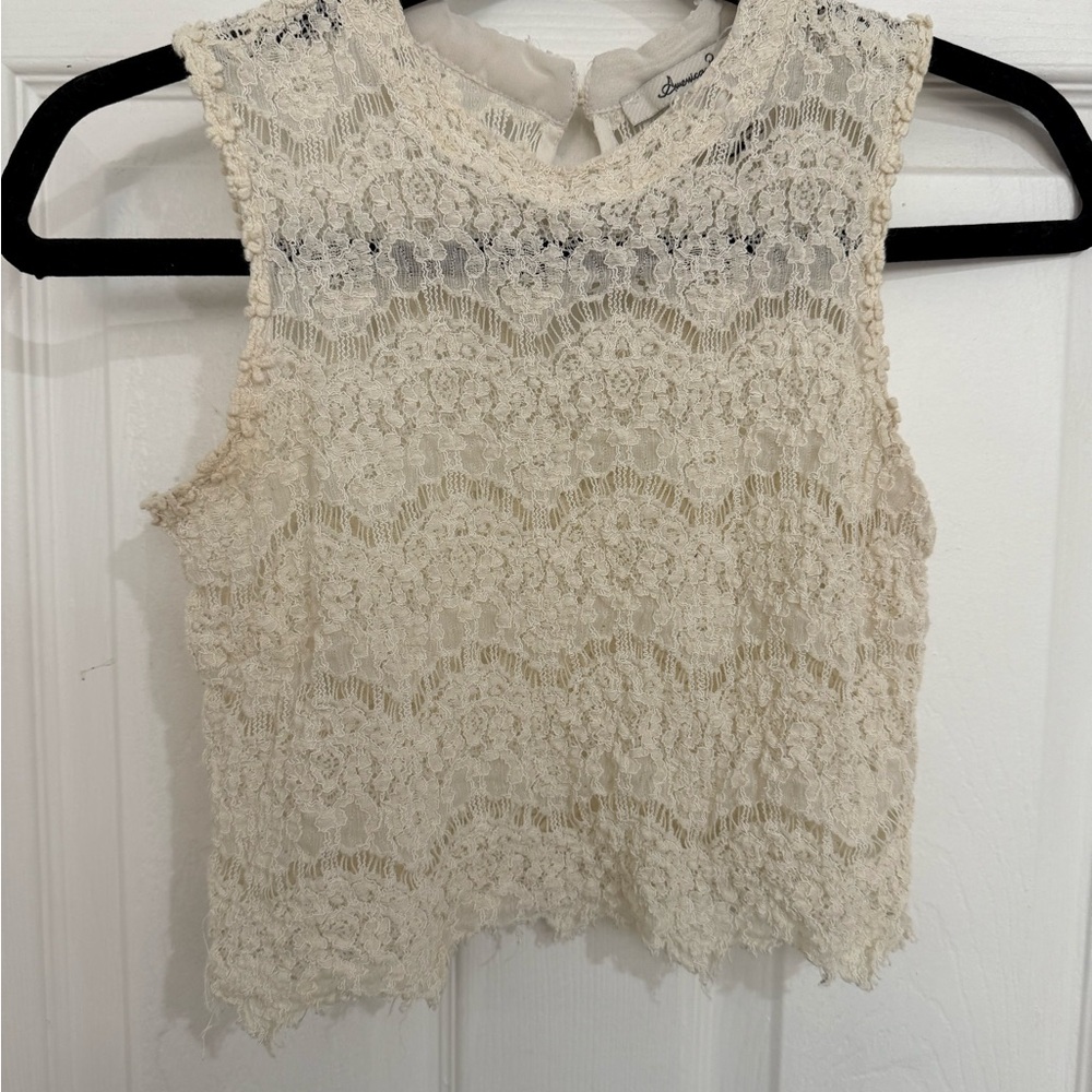 American Rag Cream Lace Sleeveless Crop Top XS Pre Owned Good Condition
